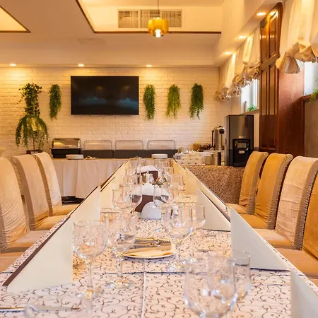 Pensiunea Floarea Soarelui 3* Μπρασόβ