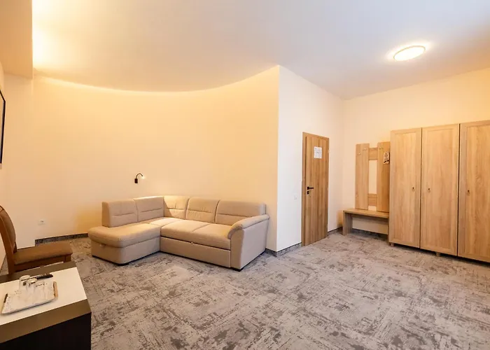 Casa de hóspedes Pensiunea Floarea Soarelui 3*