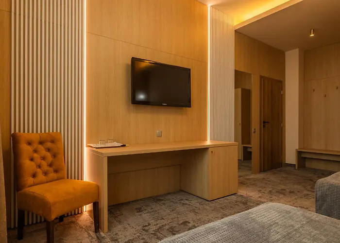 Pensiunea Floarea Soarelui Casa de hóspedes 3*